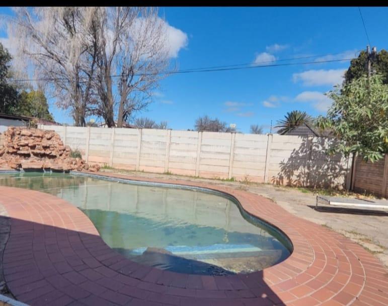 4 Bedroom Property for Sale in Vaal Park Ext 1 Free State